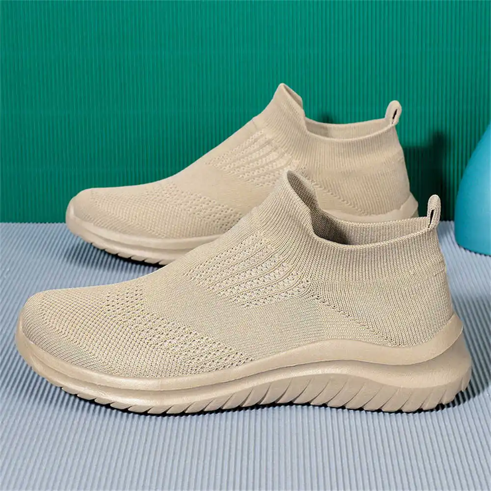 Beige Zachte Nieuwe Nieuwighei - Women Fashion Over 40 recensie en prijs